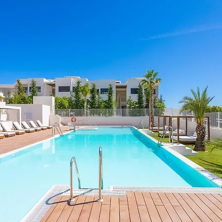 Vida Feliz: Beachside Luxury With Sea Views La Cala De Mijas